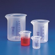 Žema, matinė, PP stiklinė (Kartell) Žema, matinė, PP stiklinė (Kartell)