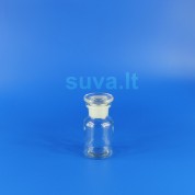 Plačiakaklis, skaidraus stiklo buteliukas su pritrintu kamščiu (50 ml) Plačiakaklis, skaidraus stiklo buteliukas su pritrintu kamščiu (50 ml)
